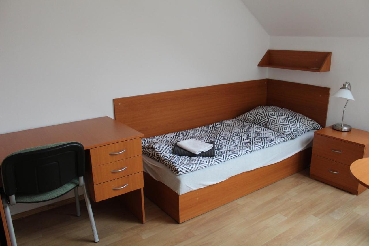 Na Spejcharu, Zelevcice Homestay *